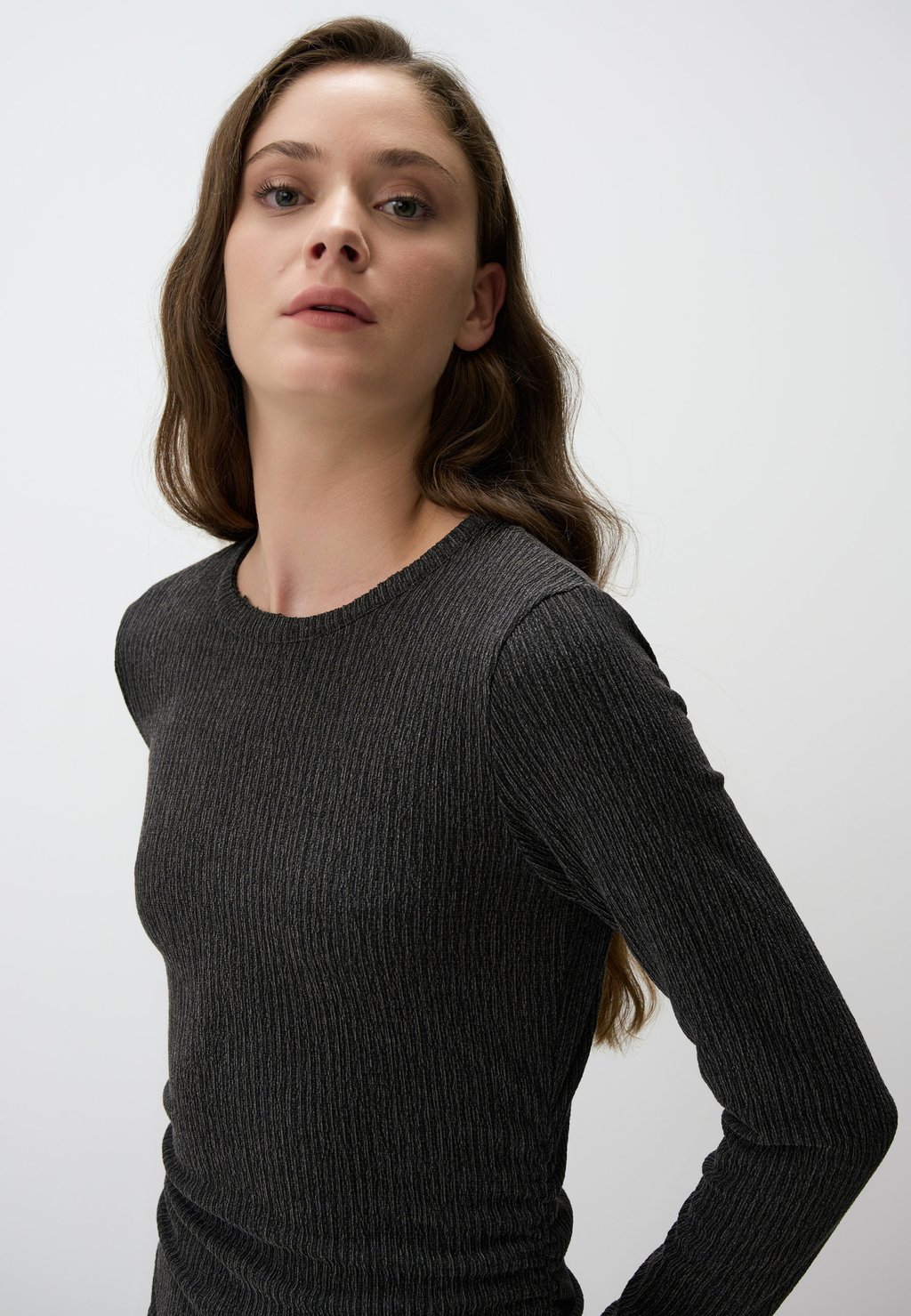 Платье-футляр ELEGANCE MIDI Jimmy Key, серый
Платье-футляр ELEGANCE MIDI Jimmy Key, серый