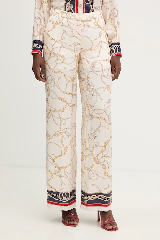 Брюки amanda Marciano by Guess, бежевый
Брюки amanda Marciano by Guess, бежевый