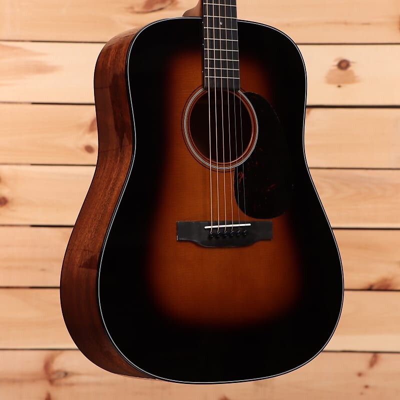 Акустическая гитара Martin D-18 - Sunburst-2761477
Акустическая гитара Martin D-18 - Sunburst-2761477