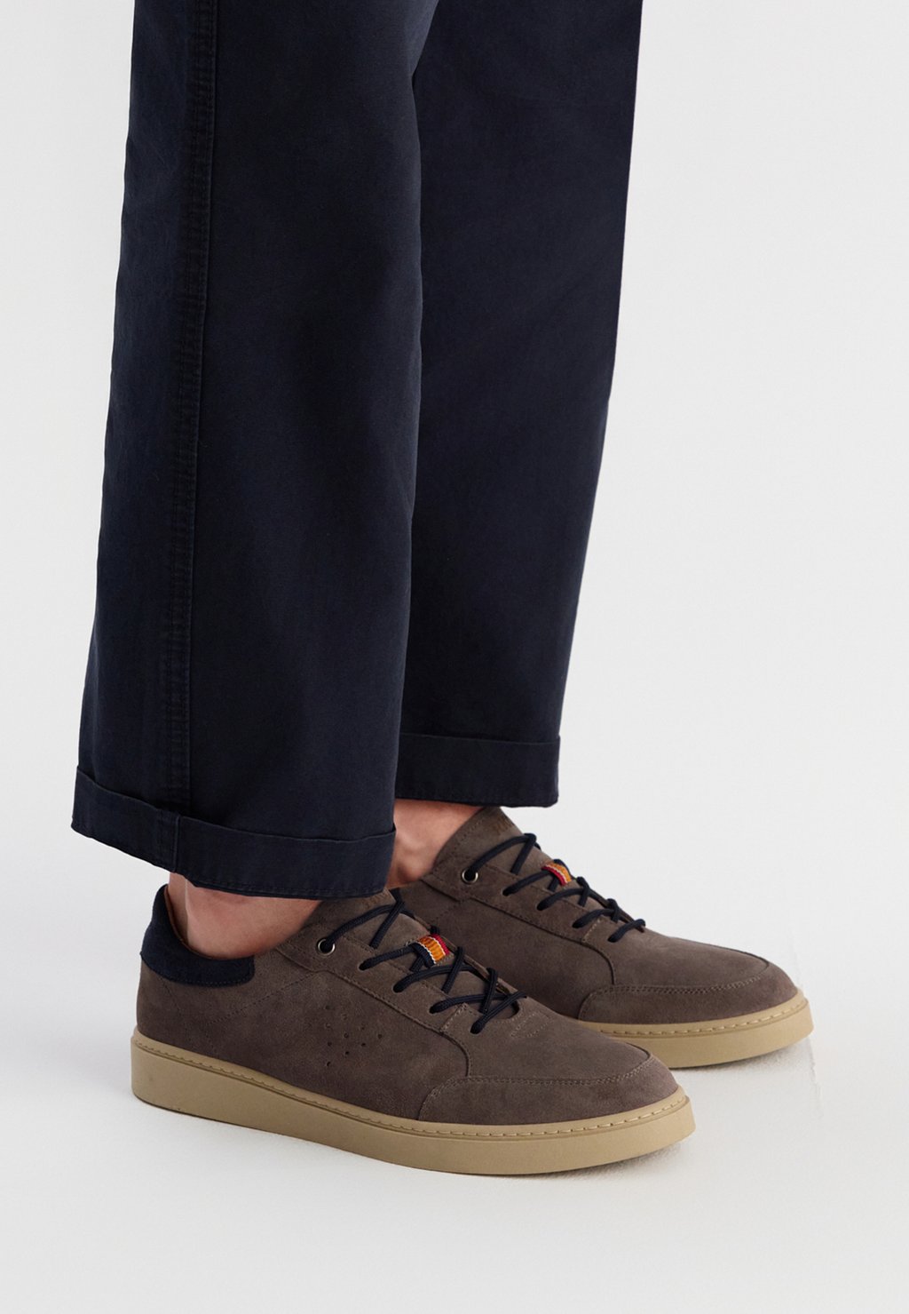 Кроссовки RYŁKO, серый
Кроссовки RYŁKO, серый