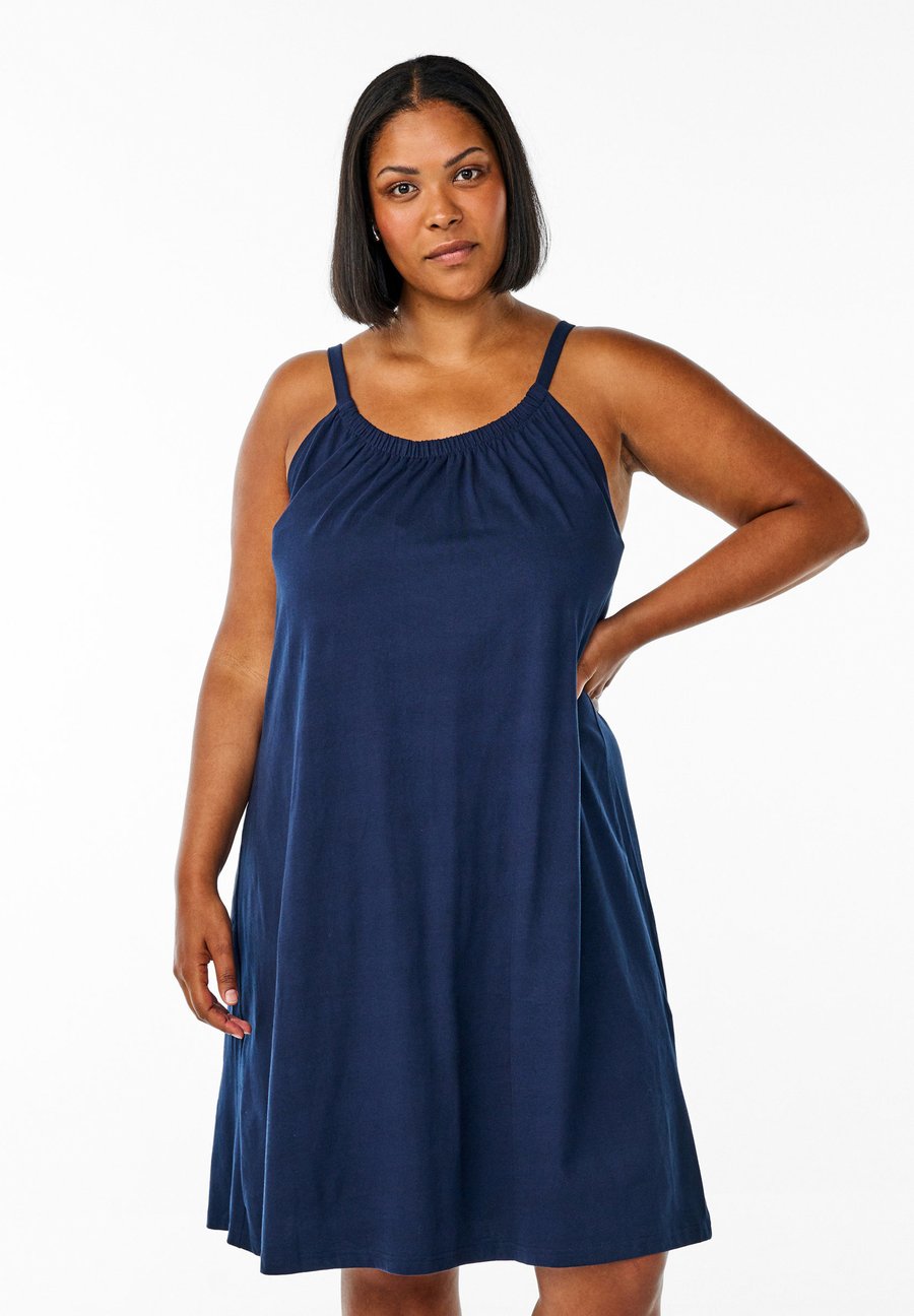 Платье Zizzi Day dress, Navy Blazer Solid/Dark Blue
Платье Zizzi Day dress, Navy Blazer Solid/Dark Blue