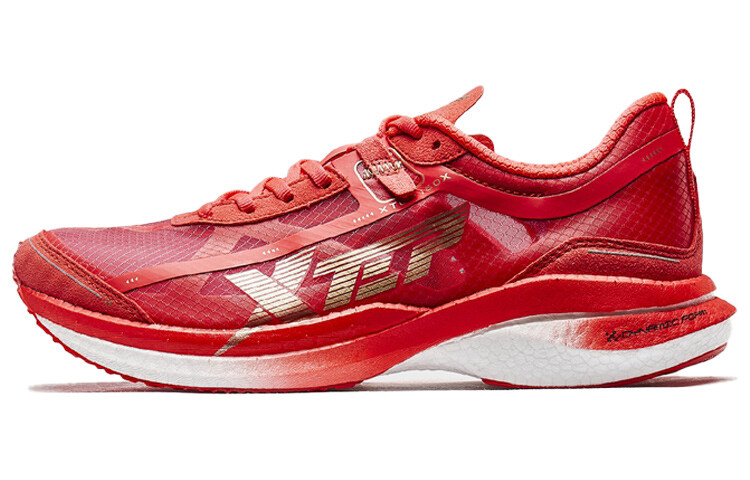 Кроссовки женские Race160X 1 Low-top Red Xtep
Кроссовки женские Race160X 1 Low-top Red Xtep