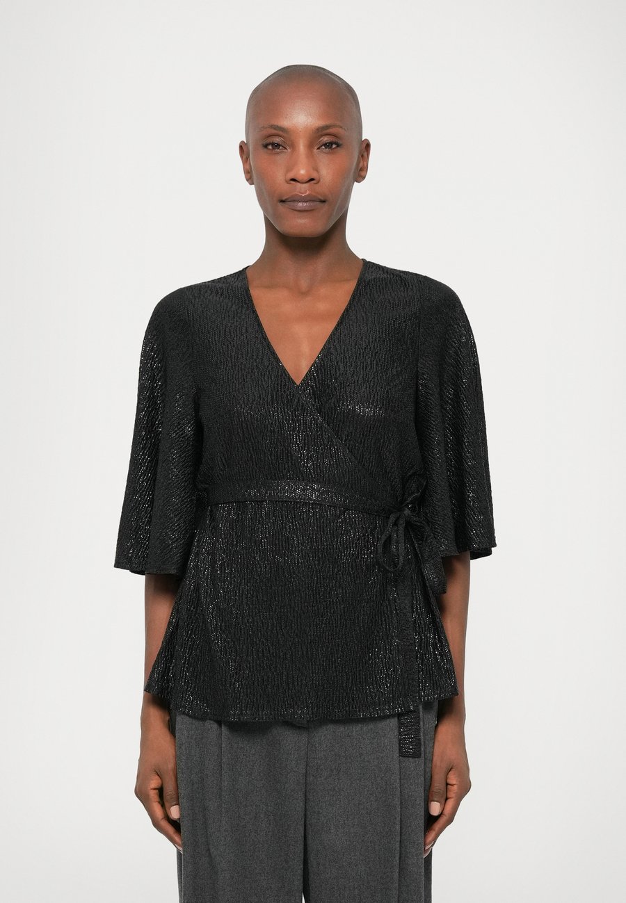 Блуза Ida Sjöstedt NADINE WRAP, Black Shimmer/Black
Блуза Ida Sjöstedt NADINE WRAP, Black Shimmer/Black
