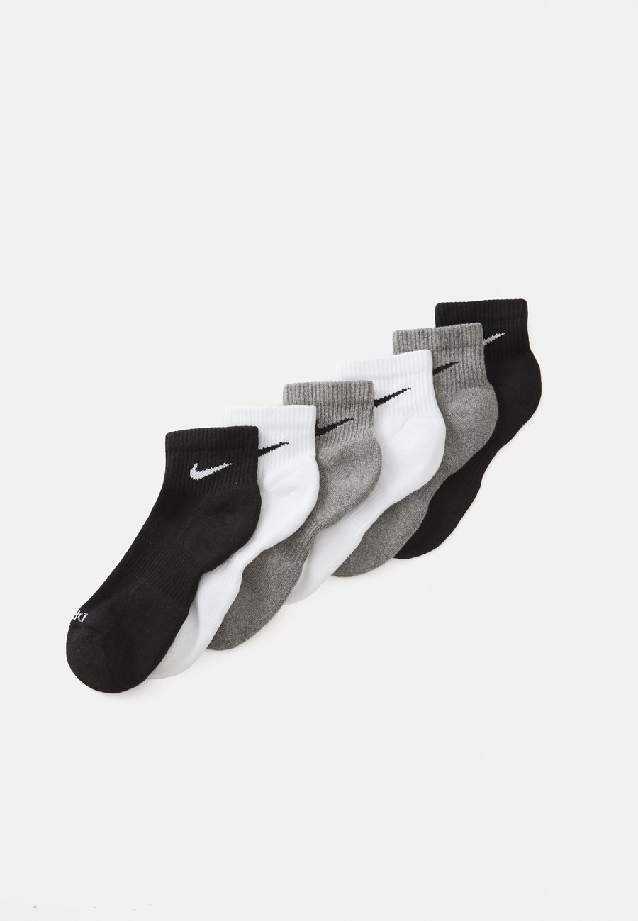 Носки Nike Performance EVERYDAY PLUS CUSHIONED ANKLE 6 PACK UNISEX, White/Black Carbon/Heather Black/Multi-Coloured
Носки Nike Performance EVERYDAY PLUS CUSHIONED ANKLE 6 PACK UNISEX, White/Black Carbon/Heather Black/Multi-Coloured