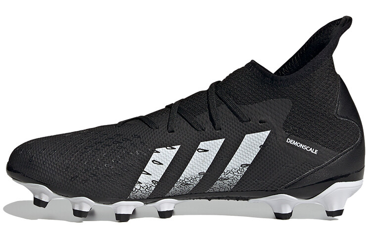 Мужские футбольные кроссовки Adidas Predator
Мужские футбольные кроссовки Adidas Predator