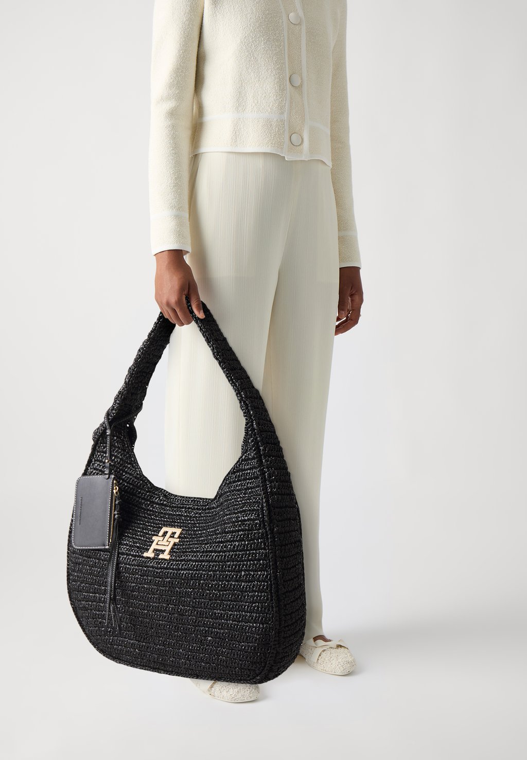 Сумка-тоут SUMMER SET Tommy Hilfiger, черный 
Сумка-тоут SUMMER SET Tommy Hilfiger, черный