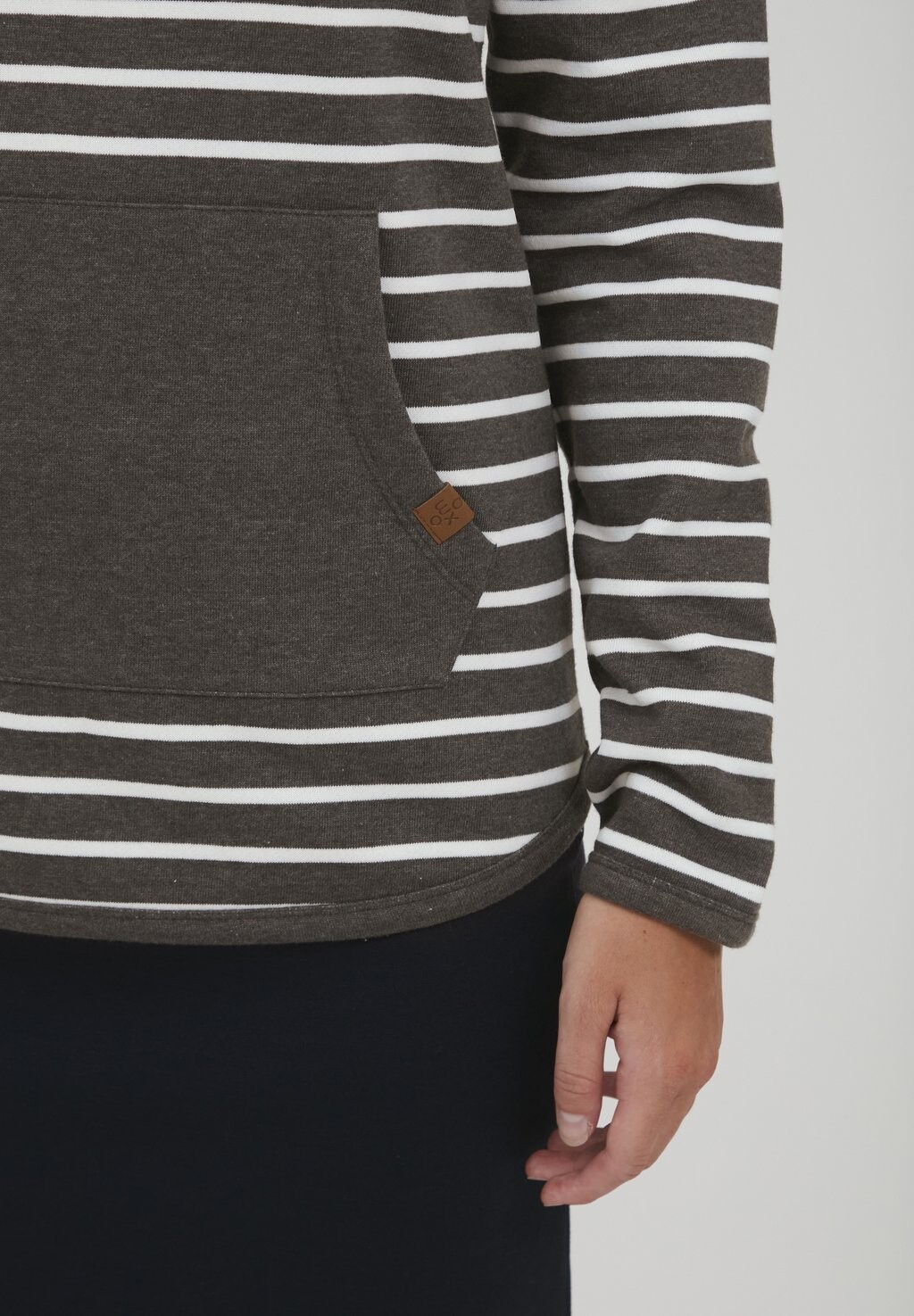 Толстовка с капюшоном OXCARINA Oxmo, коричневый
Толстовка с капюшоном OXCARINA Oxmo, коричневый