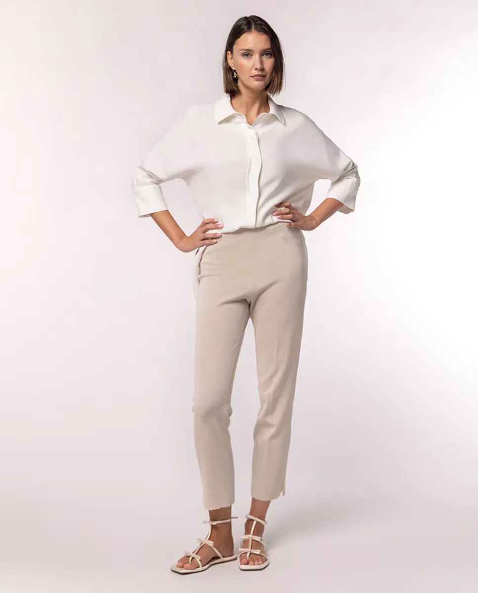 Женские брюки длиной до щиколотки из гладкой трикотажной ткани Naulover, цвет Crudo
Женские брюки длиной до щиколотки из гладкой трикотажной ткани Naulover, цвет Crudo