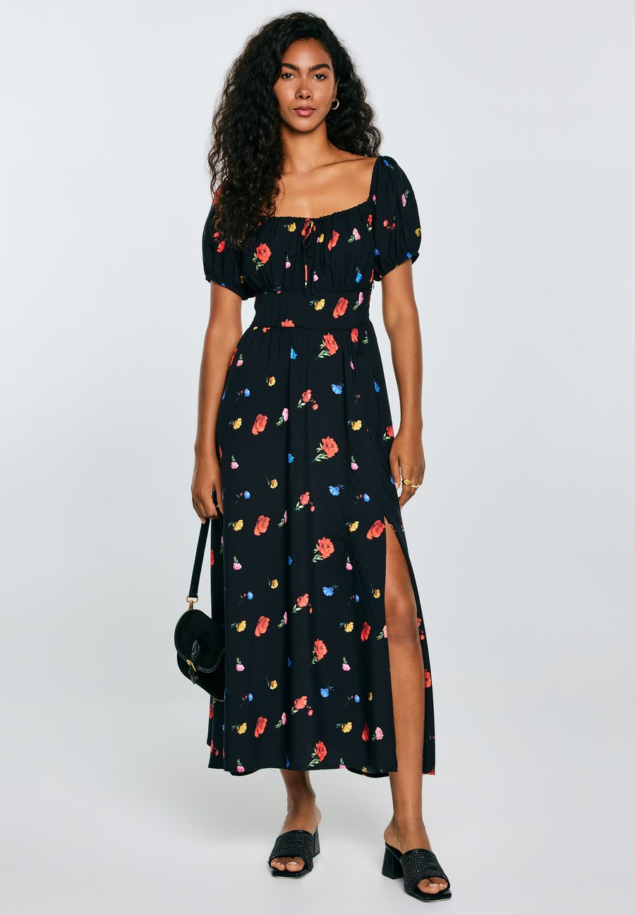 Платье Big Star ROKSI, Schwarz/Black
Платье Big Star ROKSI, Schwarz/Black