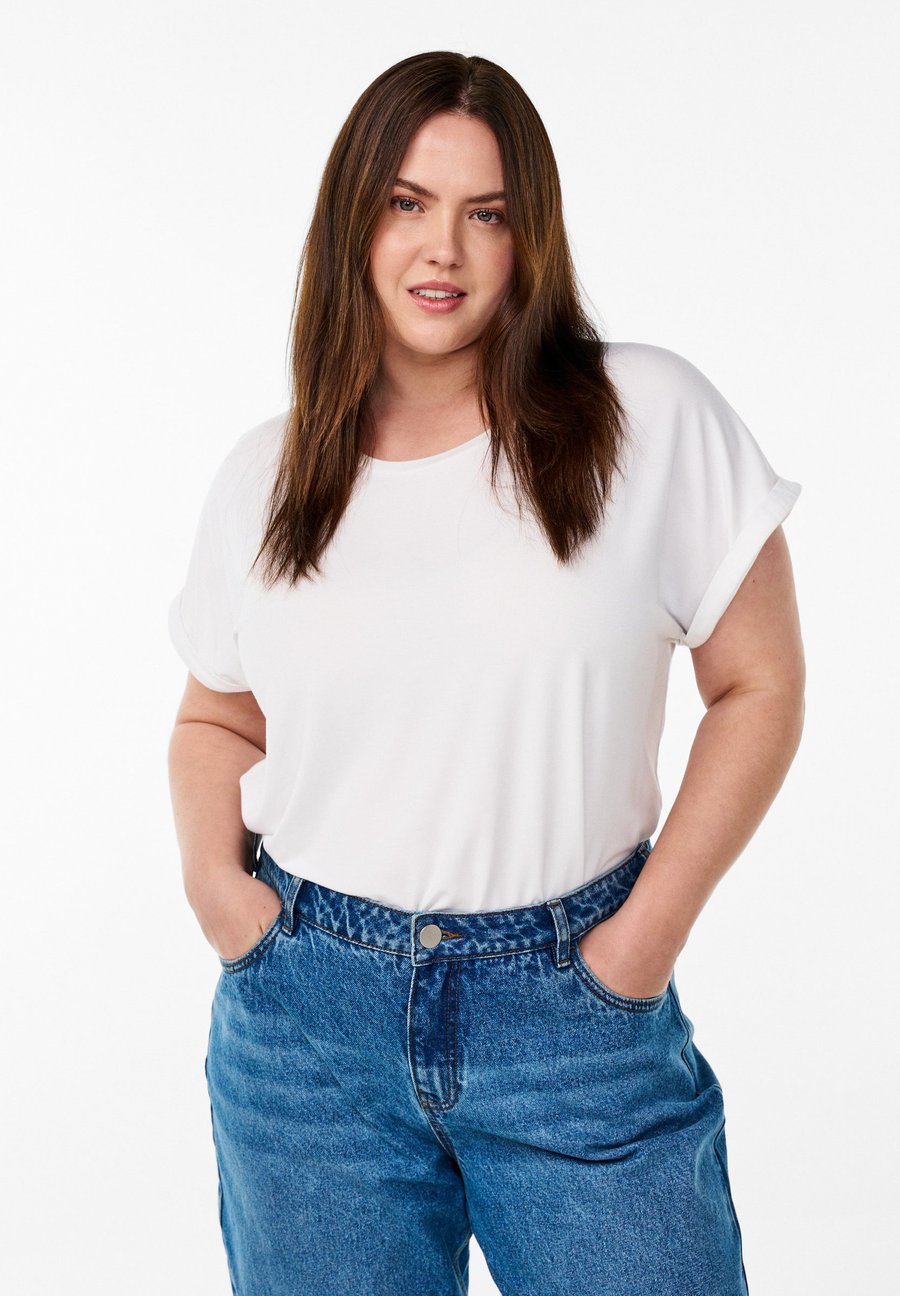 Футболка Zizzi MIT RUNDHALSAUSSCHNITT, Bright White Solid/White, Белый, Футболка Zizzi MIT RUNDHALSAUSSCHNITT, Bright White Solid/White
Футболка Zizzi MIT RUNDHALSAUSSCHNITT, Bright White Solid/White, Белый, Футболка Zizzi MIT RUNDHALSAUSSCHNITT, Bright White Solid/White