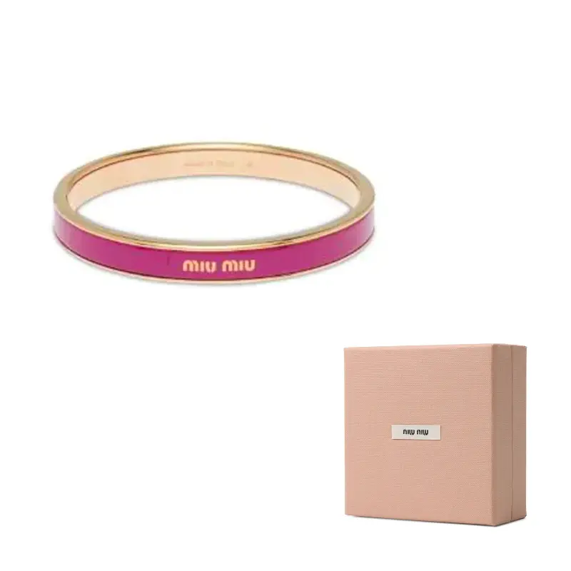 Женские браслеты MIU MIU
Женские браслеты MIU MIU