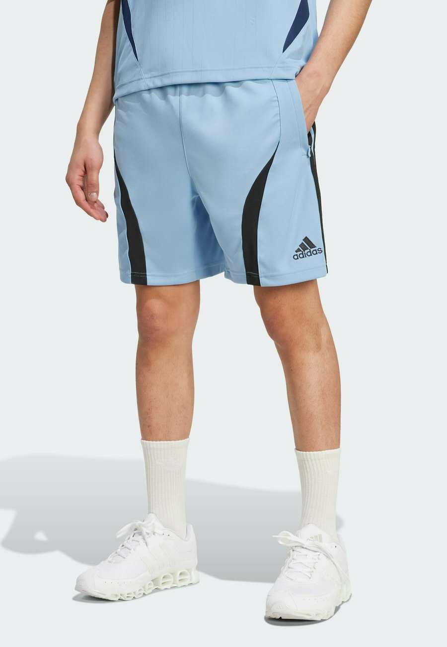 Шорты Adidas Originals TEAMGEIST SHO, Ash Blue Black/Moon Washed
Шорты Adidas Originals TEAMGEIST SHO, Ash Blue Black/Moon Washed