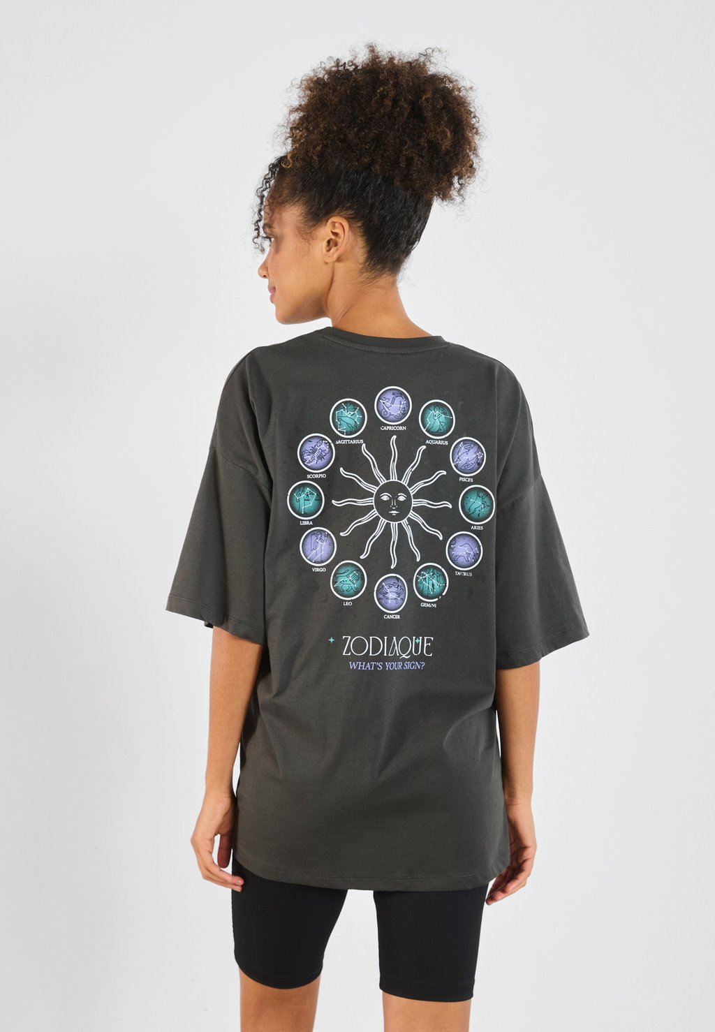 Футболка с принтом Even&Odd, антрацит
Футболка с принтом Even&Odd, антрацит