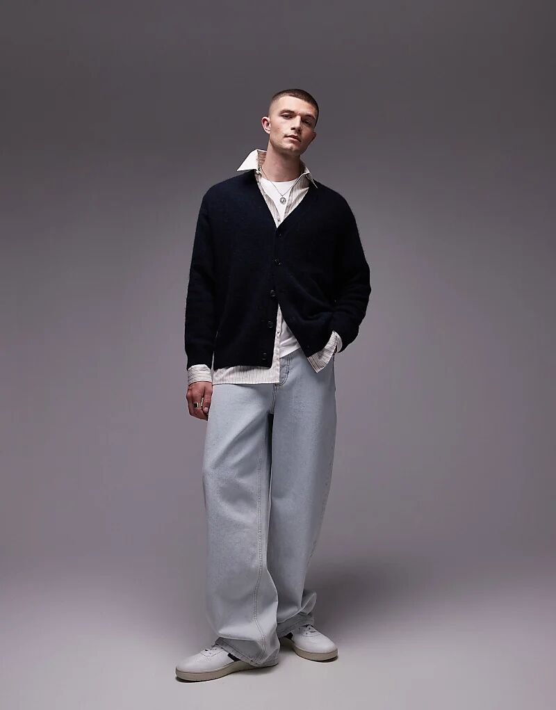 Фактурный кардиган ARKET из смеси альпаки темно-синего цвета
Фактурный кардиган ARKET из смеси альпаки темно-синего цвета