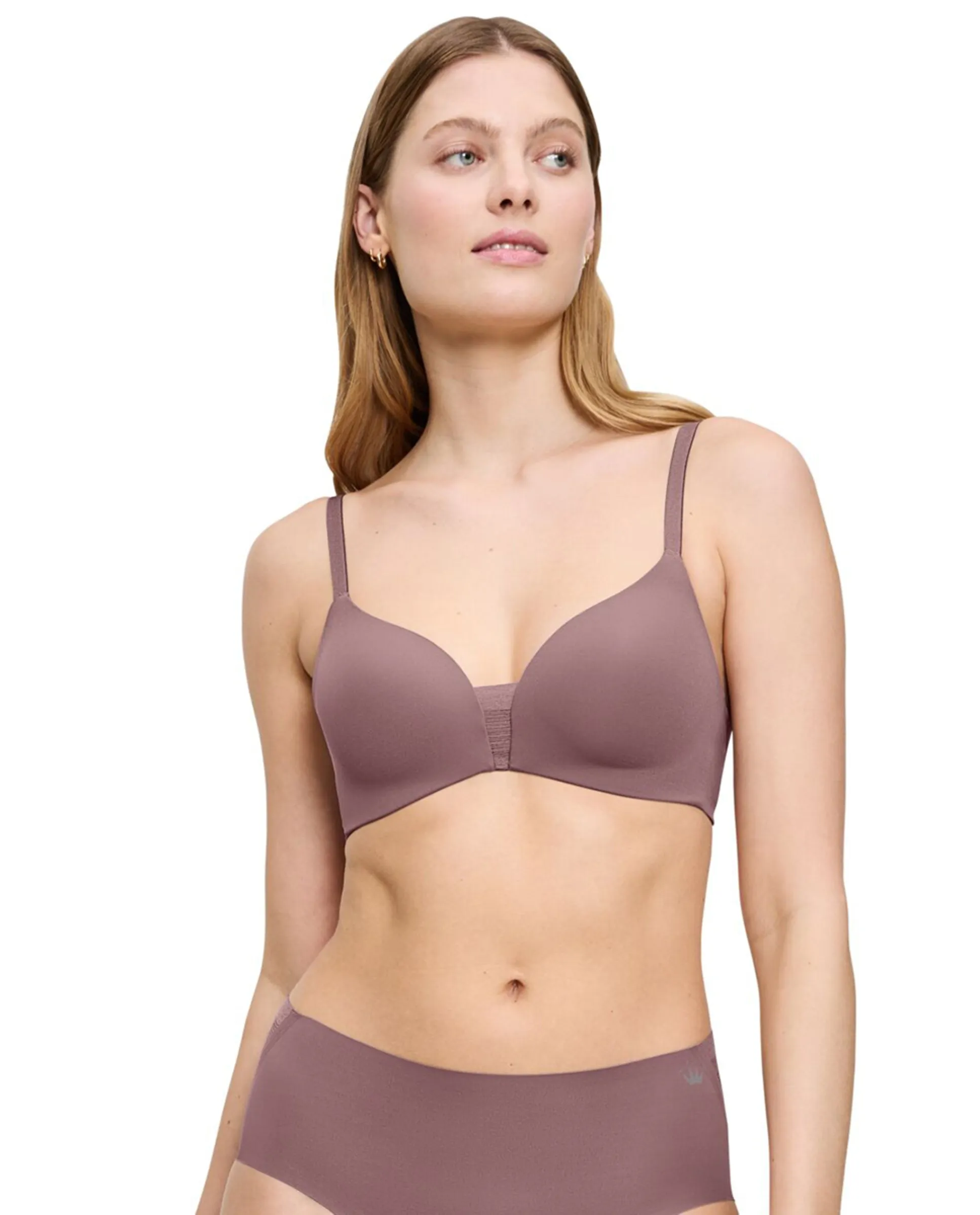 Бюстгальтер без косточек с формованной чашкой; умный размер Triumph, бежевый
Бюстгальтер без косточек с формованной чашкой; умный размер Triumph, бежевый