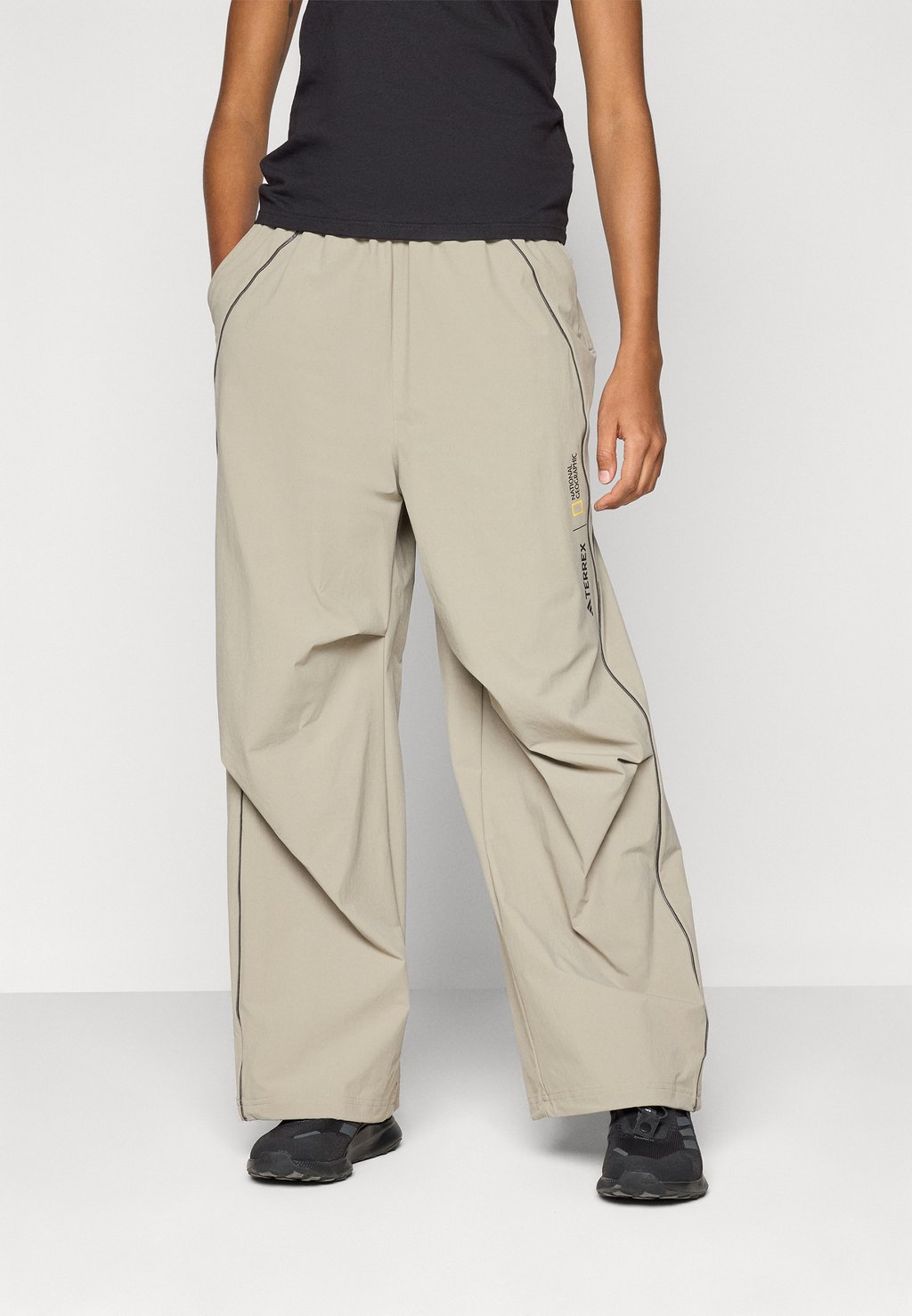 Брюки для активного отдыха NAT GEO Adidas Terrex, светло-розовый
Брюки для активного отдыха NAT GEO Adidas Terrex, светло-розовый