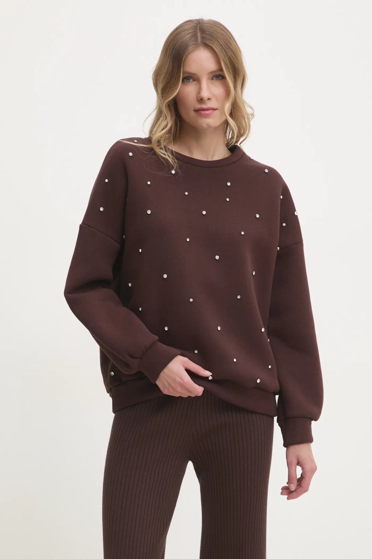 Толстовка Answear Lab, коричневый
Толстовка Answear Lab, коричневый