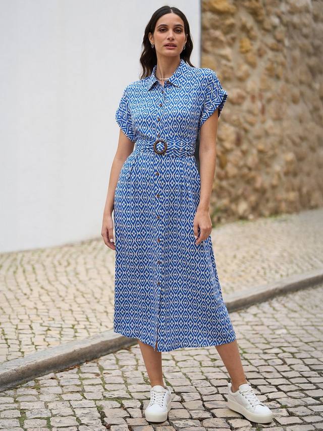 Платье миди-рубашка с поясом Yumi, синий
Платье миди-рубашка с поясом Yumi, синий