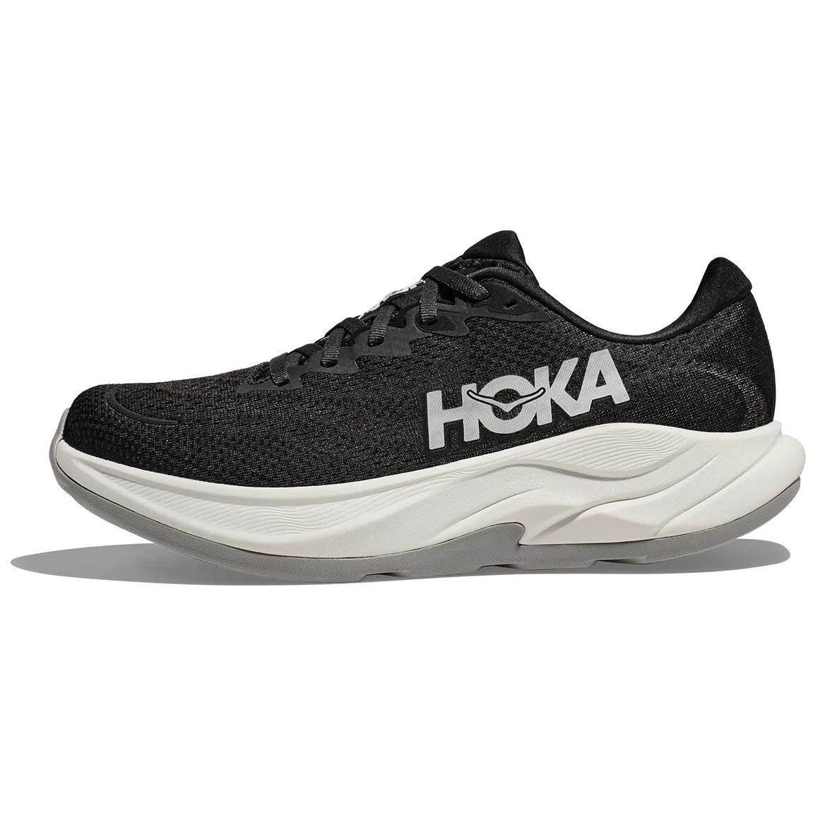 Кроссовки мужские низкие черные/белые Hoka One One
Кроссовки мужские низкие черные/белые Hoka One One