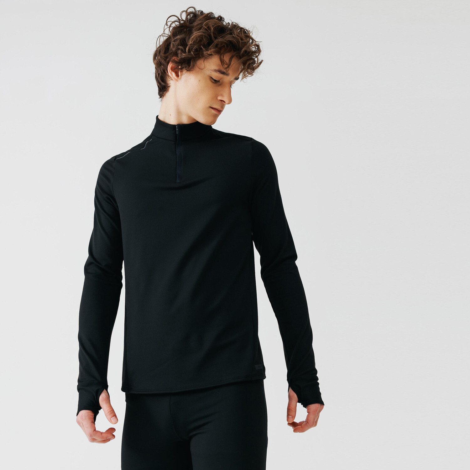 Мужская толстовка Core Midlayer Half Zip Sweatshirt Men NEWLINE, темно-синий/темно-фиолетовый/темно-фиолетовый
Мужская толстовка Core Midlayer Half Zip Sweatshirt Men NEWLINE, темно-синий/темно-фиолетовый/темно-фиолетовый