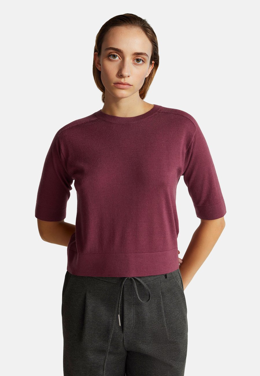 Футболка United Colors of Benetton SHORT SLEEVE , Violet/Lilac
Футболка United Colors of Benetton SHORT SLEEVE , Violet/Lilac