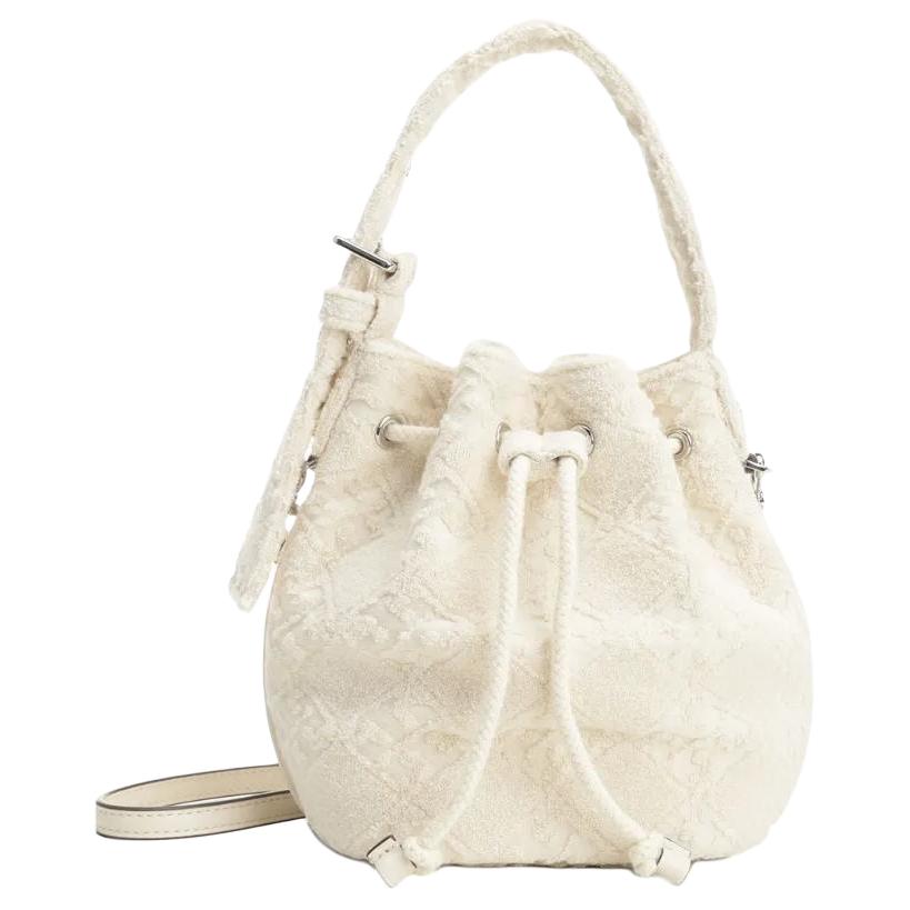 TORY BURCH Хлопковая женская сумка белая
TORY BURCH Хлопковая женская сумка белая