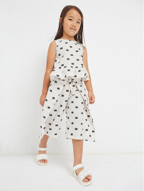 Тканевые брюки стандартного кроя Mayoral, бежевый
Тканевые брюки стандартного кроя Mayoral, бежевый