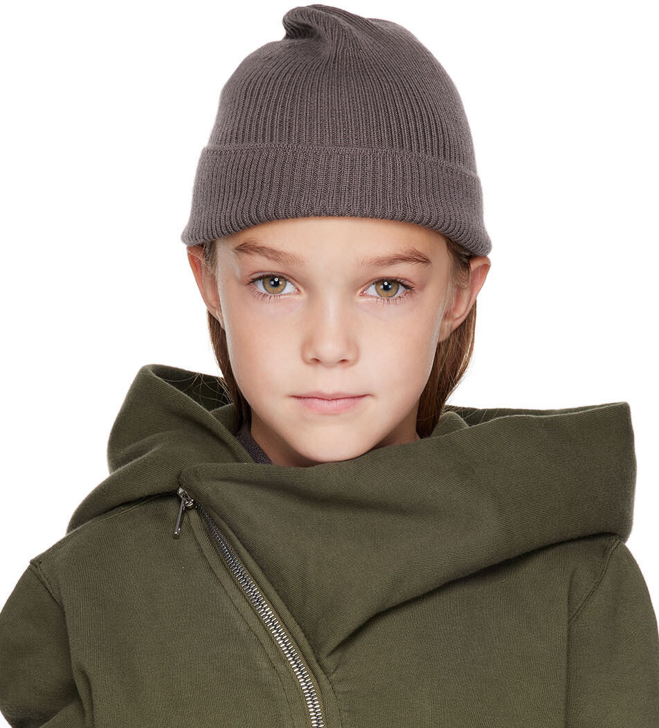 Детская серая вязаная шапка в рубчик Rick Owens
Детская серая вязаная шапка в рубчик Rick Owens