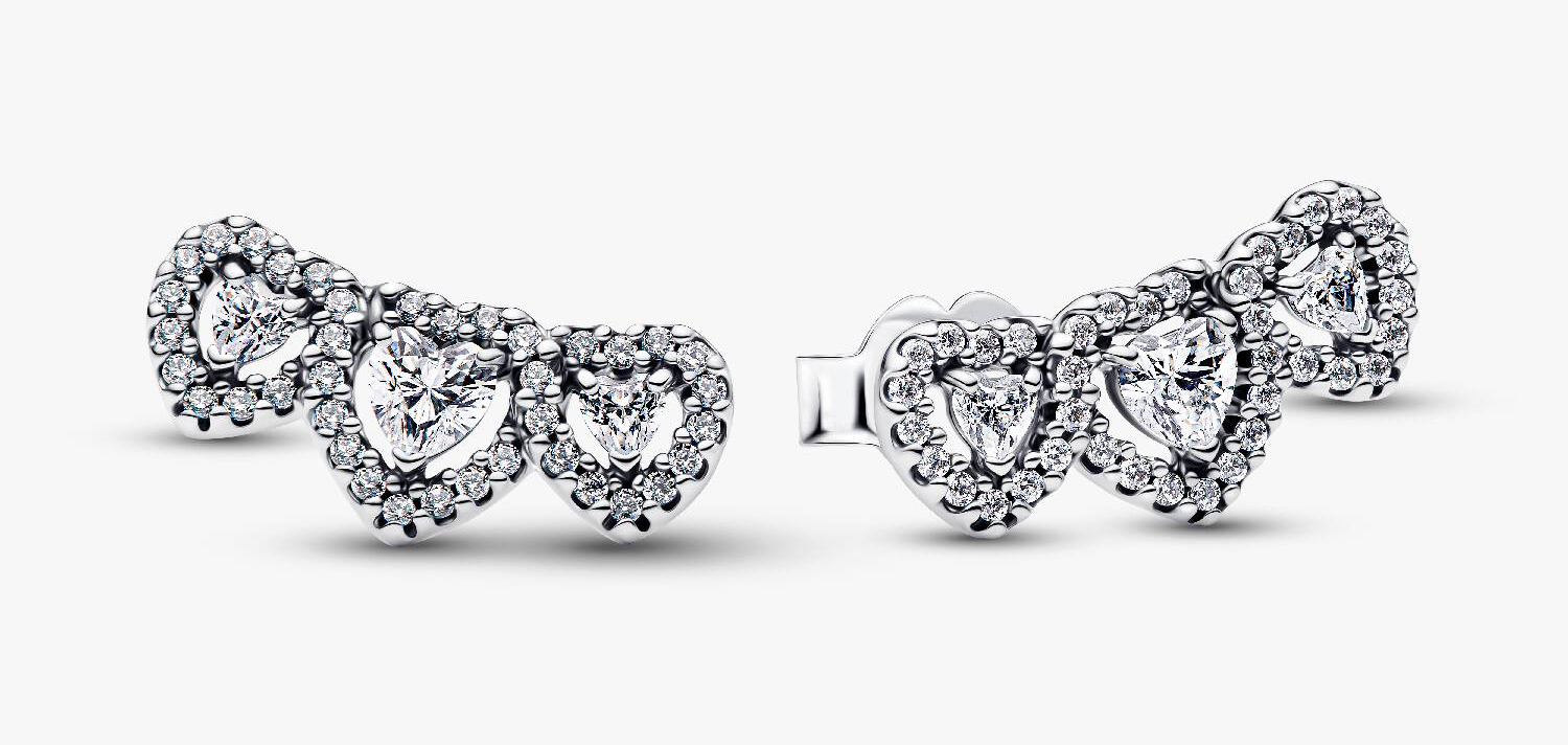 Серьги Pandora Halo Heart Trilogy, серебро
Серьги Pandora Halo Heart Trilogy, серебро