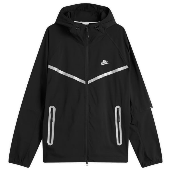 Технологичный тканый спортивный топ Nike, черный
Технологичный тканый спортивный топ Nike, черный