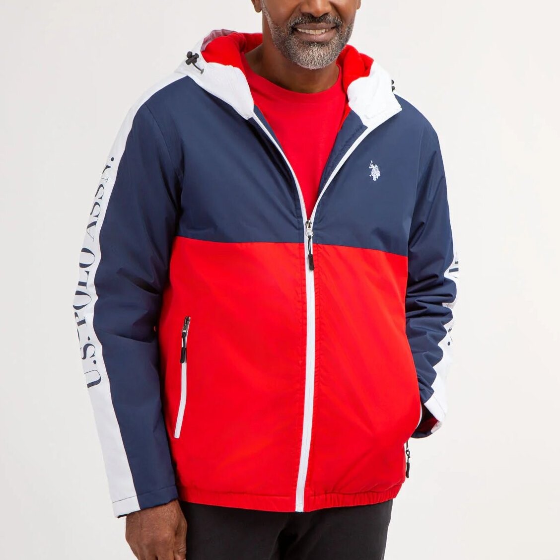 Ветровка U.S. Polo Assn.Side Tape Colorblock Logo, синий
Ветровка U.S. Polo Assn.Side Tape Colorblock Logo, синий