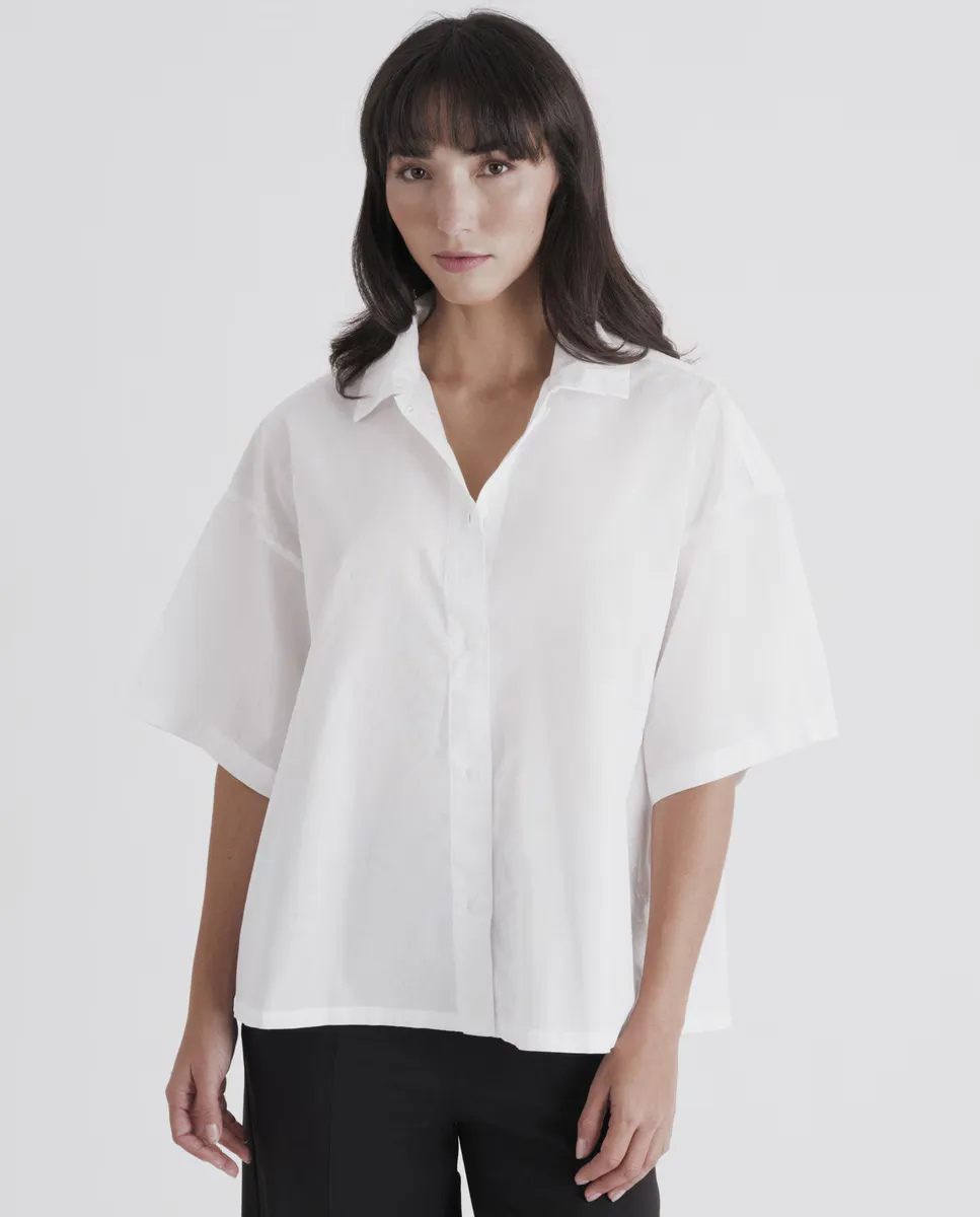 Футболка с коротким рукавом из хлопкового поплина с пуговицами Calvin Klein, белый
Футболка с коротким рукавом из хлопкового поплина с пуговицами Calvin Klein, белый