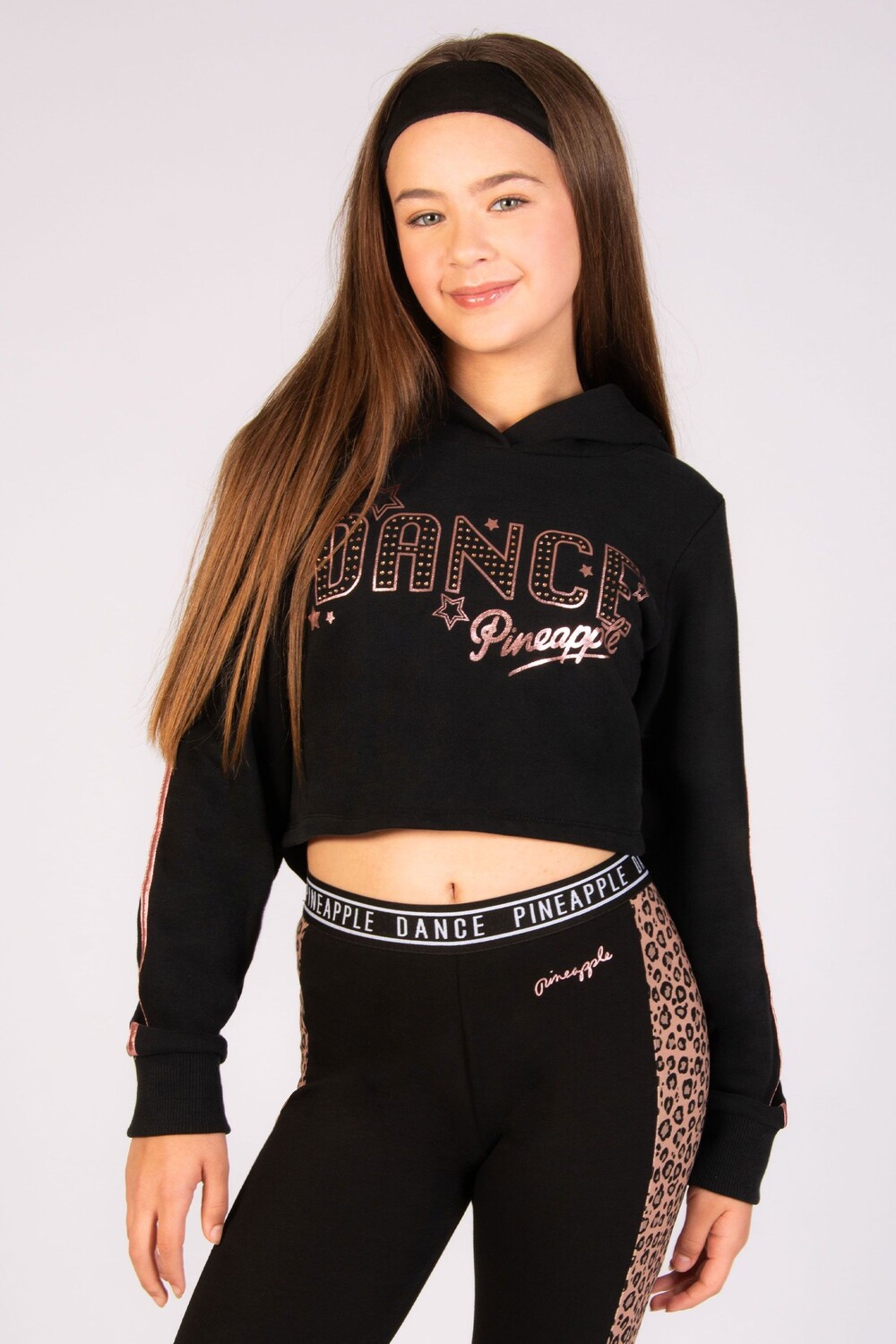 Укороченная толстовка с капюшоном для девушек танцовщиц Pineapple, черный
Укороченная толстовка с капюшоном для девушек танцовщиц Pineapple, черный