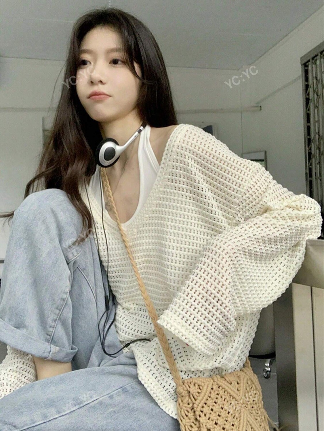 Женская летняя футболка, однотонная, с вырезами, широкого кроя, абрикосовый
Женская летняя футболка, однотонная, с вырезами, широкого кроя, абрикосовый