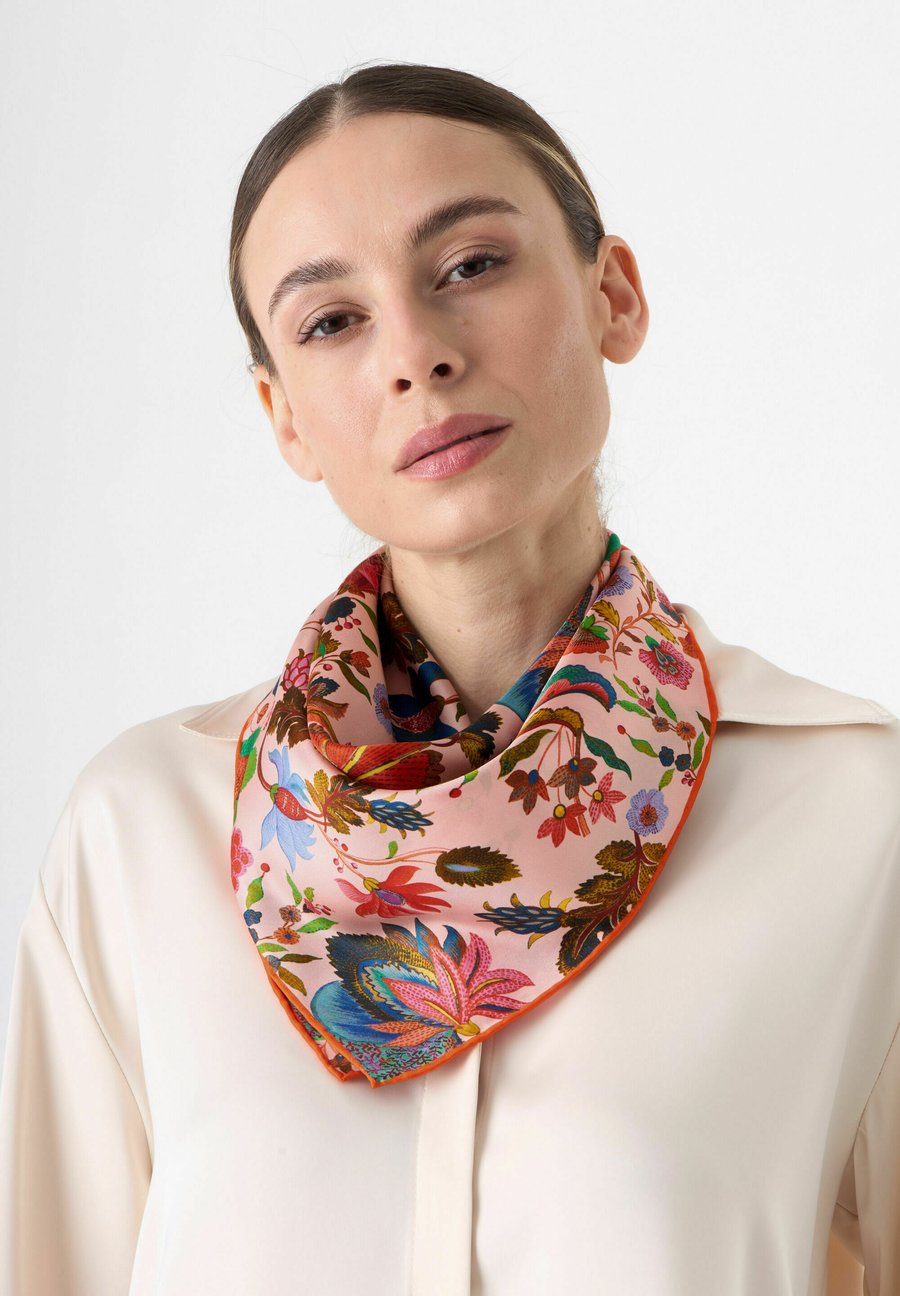 Шарф Codello NICKI, Rot/Red
Шарф Codello NICKI, Rot/Red