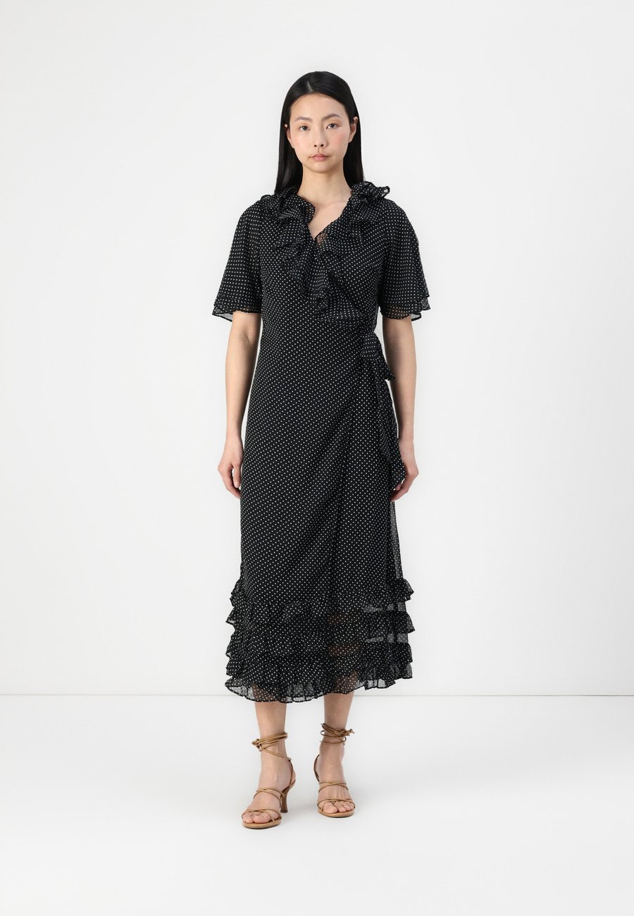 Платье Vero Moda VMDOTINA FRILL DRESS, Black/White/Black
Платье Vero Moda VMDOTINA FRILL DRESS, Black/White/Black
