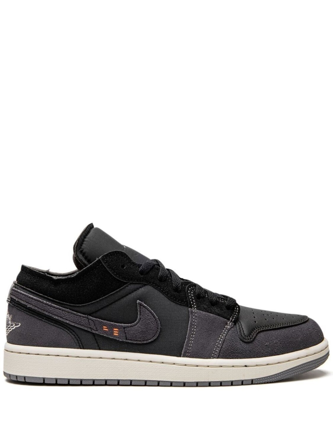 Jordan кроссовки Air Jordan 1 Low SE Craft Inside Out - Black, черный
Jordan кроссовки Air Jordan 1 Low SE Craft Inside Out - Black, черный