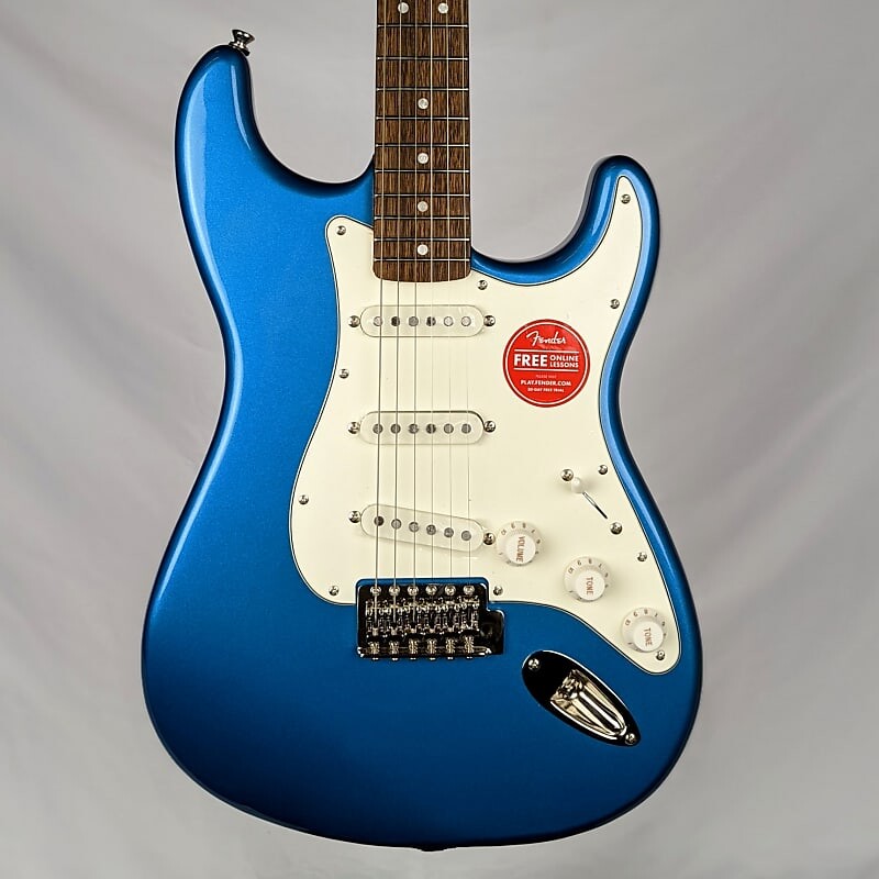 Squier Classic Vibe '60s Stratocaster с грифом Laurel 2019 - Present Lake Placid Blue Classic Vibe '60s Stratocaster with Laurel Fretboard
Squier Classic Vibe '60s Stratocaster с грифом Laurel 2019 - Present Lake Placid Blue Classic Vibe '60s Stratocaster with Laurel Fretboard