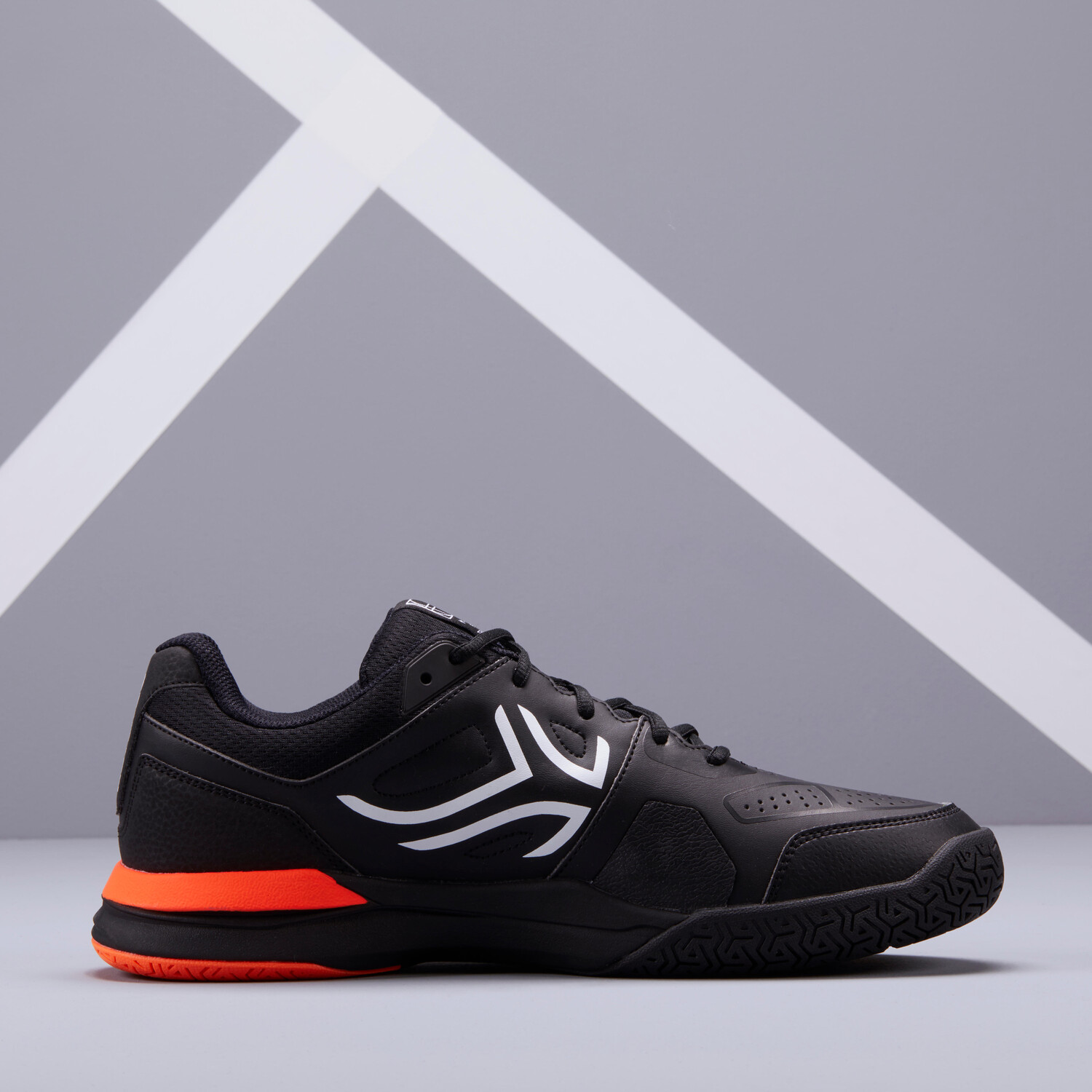 Мужская теннисная обувь - TS500 Multicourt Black/Orange ARTENGO, черный/серый асфальт/белый
Мужская теннисная обувь - TS500 Multicourt Black/Orange ARTENGO, черный/серый асфальт/белый