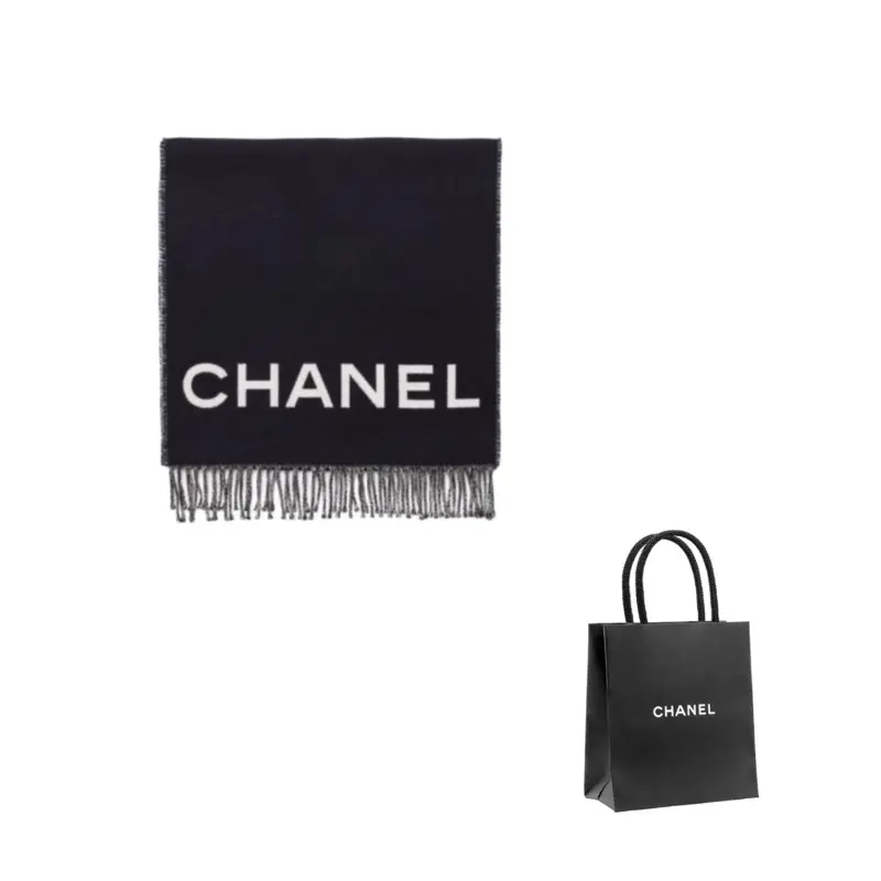 Шерстяной вязаный шарф унисекс CHANEL, черный
Шерстяной вязаный шарф унисекс CHANEL, черный