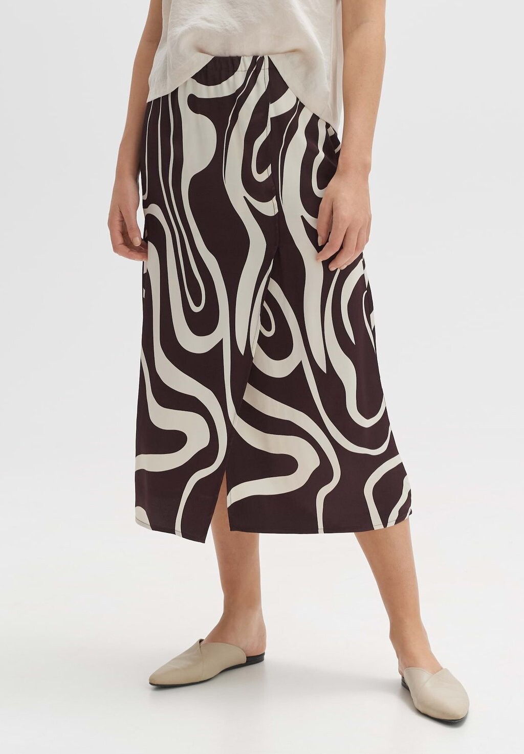 Юбка А-силуэта ROBALI Opus, фиолетовый
Юбка А-силуэта ROBALI Opus, фиолетовый