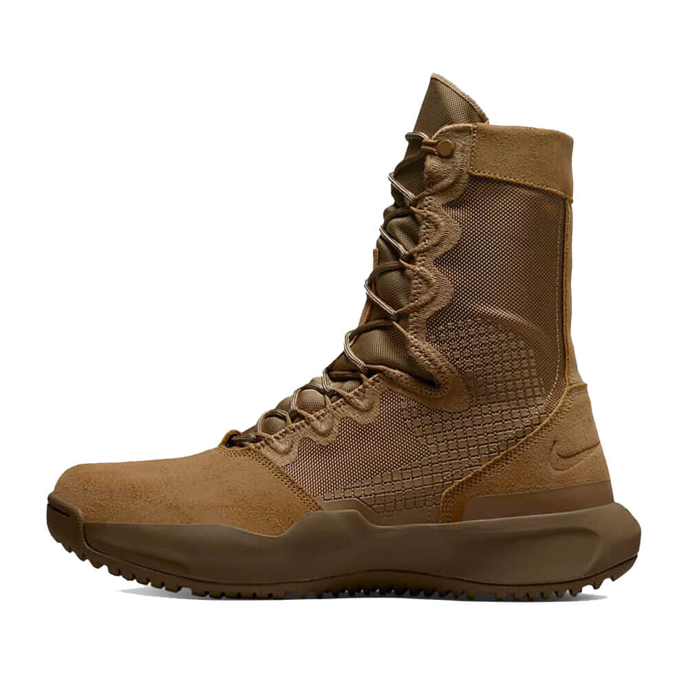 Ботинки Nike SFB B1, коричневый
Ботинки Nike SFB B1, коричневый