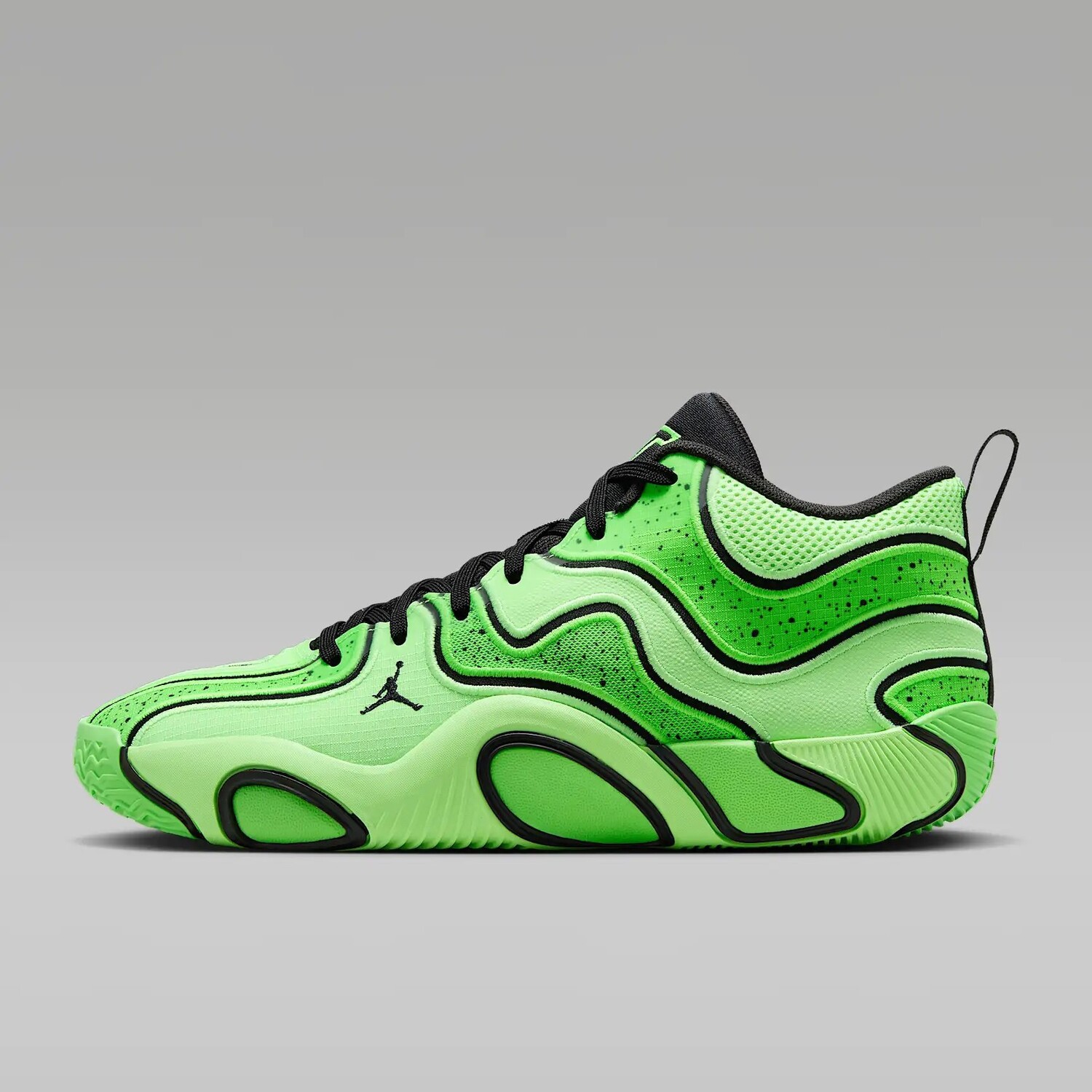 Баскетбольные кроссовки унисекс Nike Air Jordan Tatum 3, зеленый
Баскетбольные кроссовки унисекс Nike Air Jordan Tatum 3, зеленый