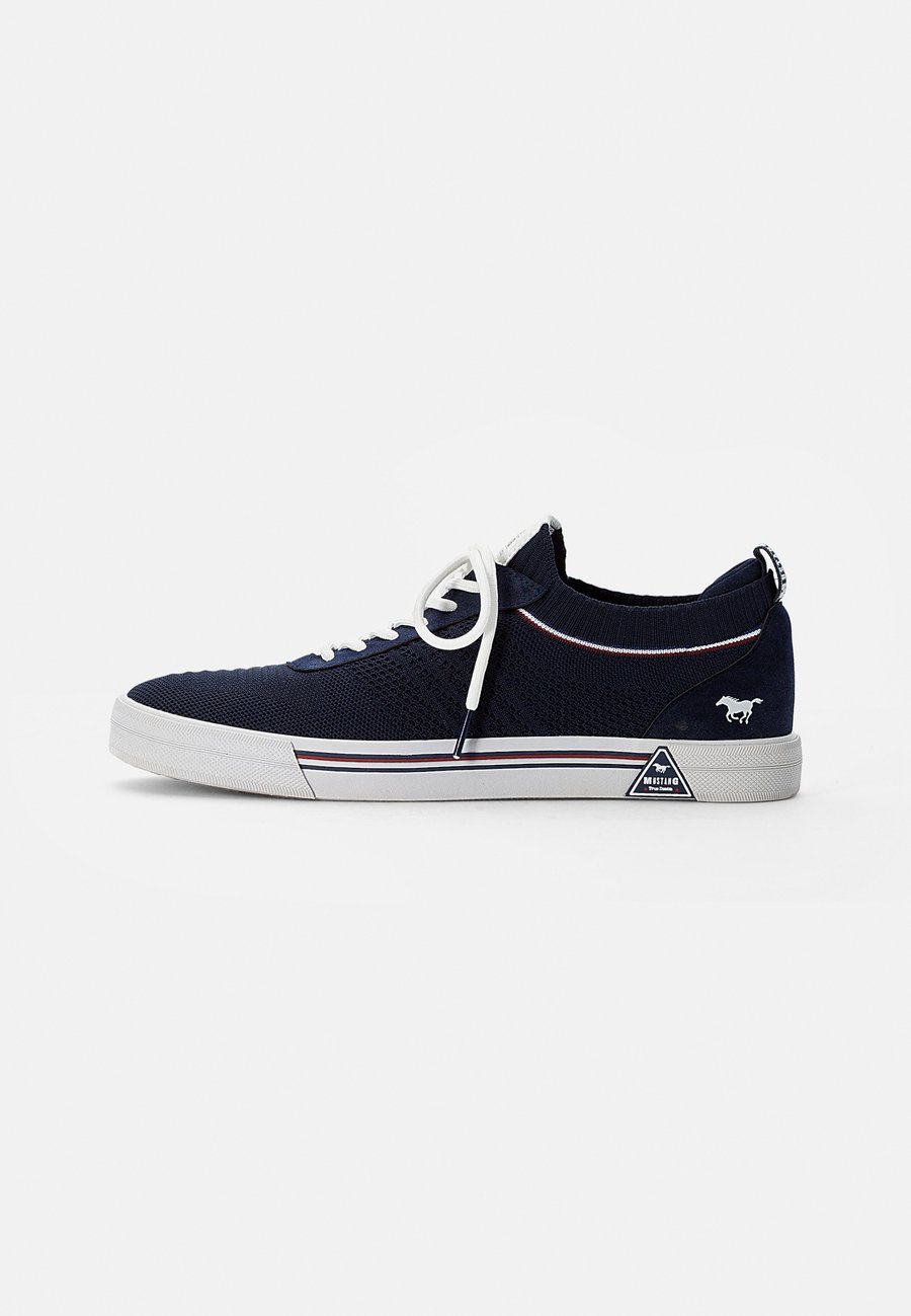 Кроссовки Mustang Trainers, Dunkelblau/Dark Blue
Кроссовки Mustang Trainers, Dunkelblau/Dark Blue