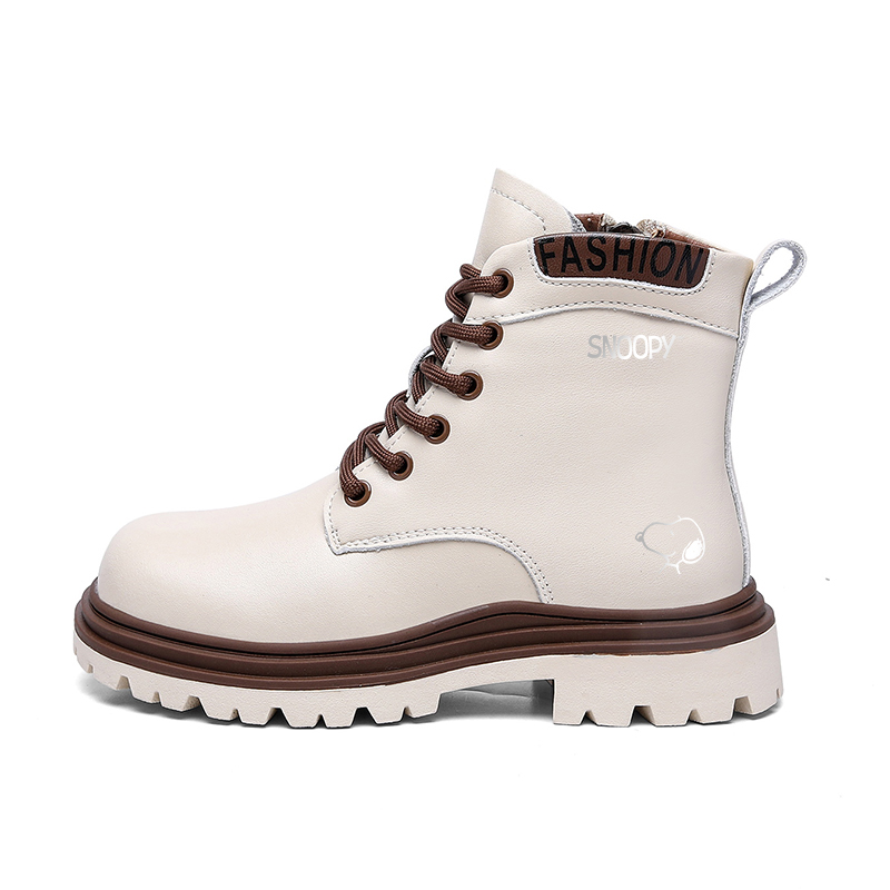 Детские кожаные ботинки для детей SNOOPY, бежевый
Детские кожаные ботинки для детей SNOOPY, бежевый