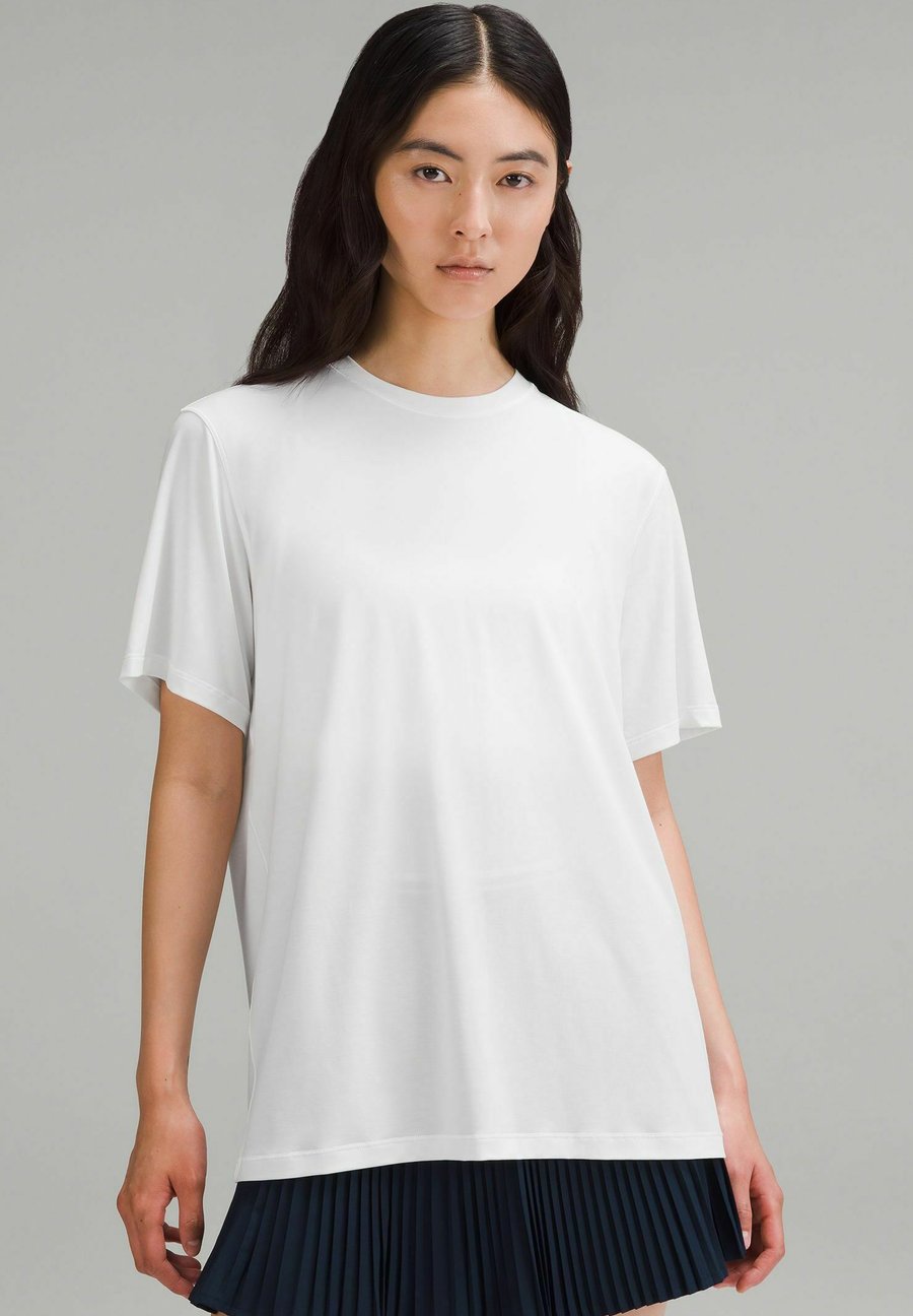 Футболка lululemon Jersey Training, White, Белый, Футболка lululemon Jersey Training, White
Футболка lululemon Jersey Training, White, Белый, Футболка lululemon Jersey Training, White