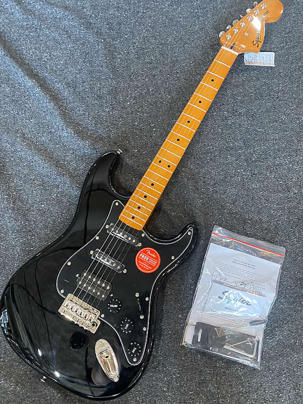 Squier Classic Vibe 70's Stratocaster HSS Black #ISSI21001700 (7 фунтов, 4,8 унции)
Squier Classic Vibe 70's Stratocaster HSS Black #ISSI21001700 (7 фунтов, 4,8 унции)