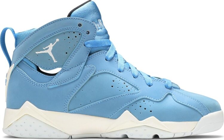 Кроссовки Air Jordan 7 Retro GS Pantone, синий
Кроссовки Air Jordan 7 Retro GS Pantone, синий