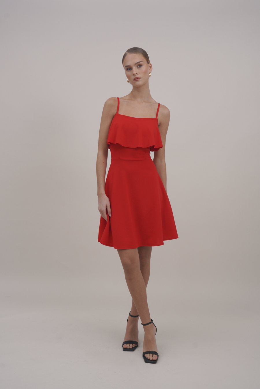 Платье WAL G. MAX, Red
Платье WAL G. MAX, Red