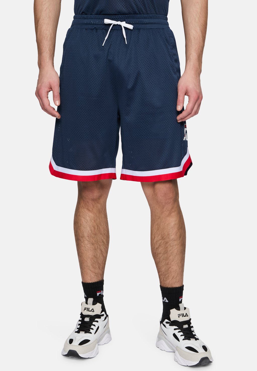 Шорты Tracksuit bottoms Fila, цвет Black Iris
Шорты Tracksuit bottoms Fila, цвет Black Iris